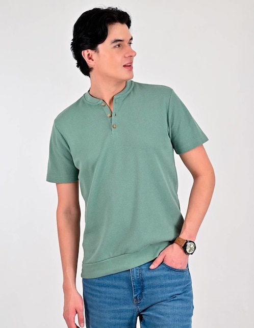 Playera cuello henley para hombre 1