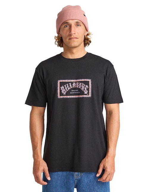 Playera Arch Frame SS cuello redondo para hombre 1