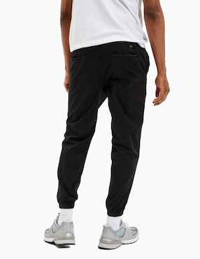 Jogger slim American Eagle Xavier Twill con bolsillos