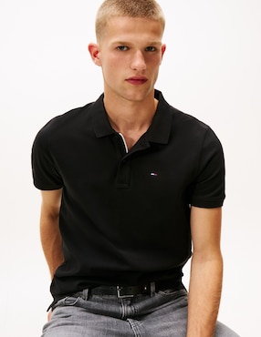 Imagen de producto Playera tipo polo Tommy Jeans Classic flag para hombre