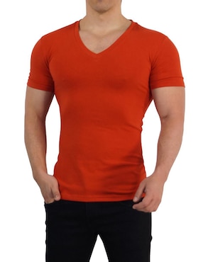 Playera John Leopard cuello V para hombre