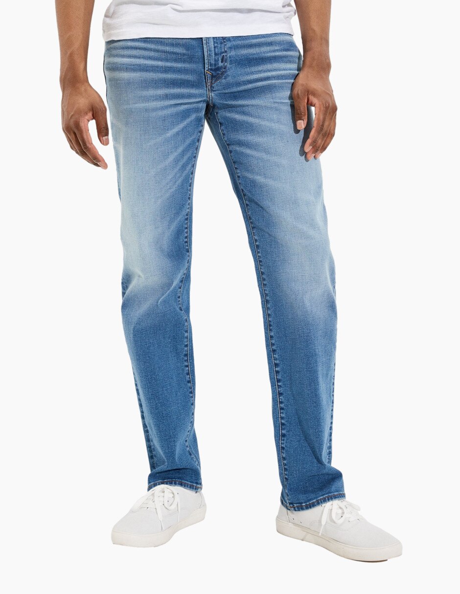 Jeans straight lavado claro para hombre 1