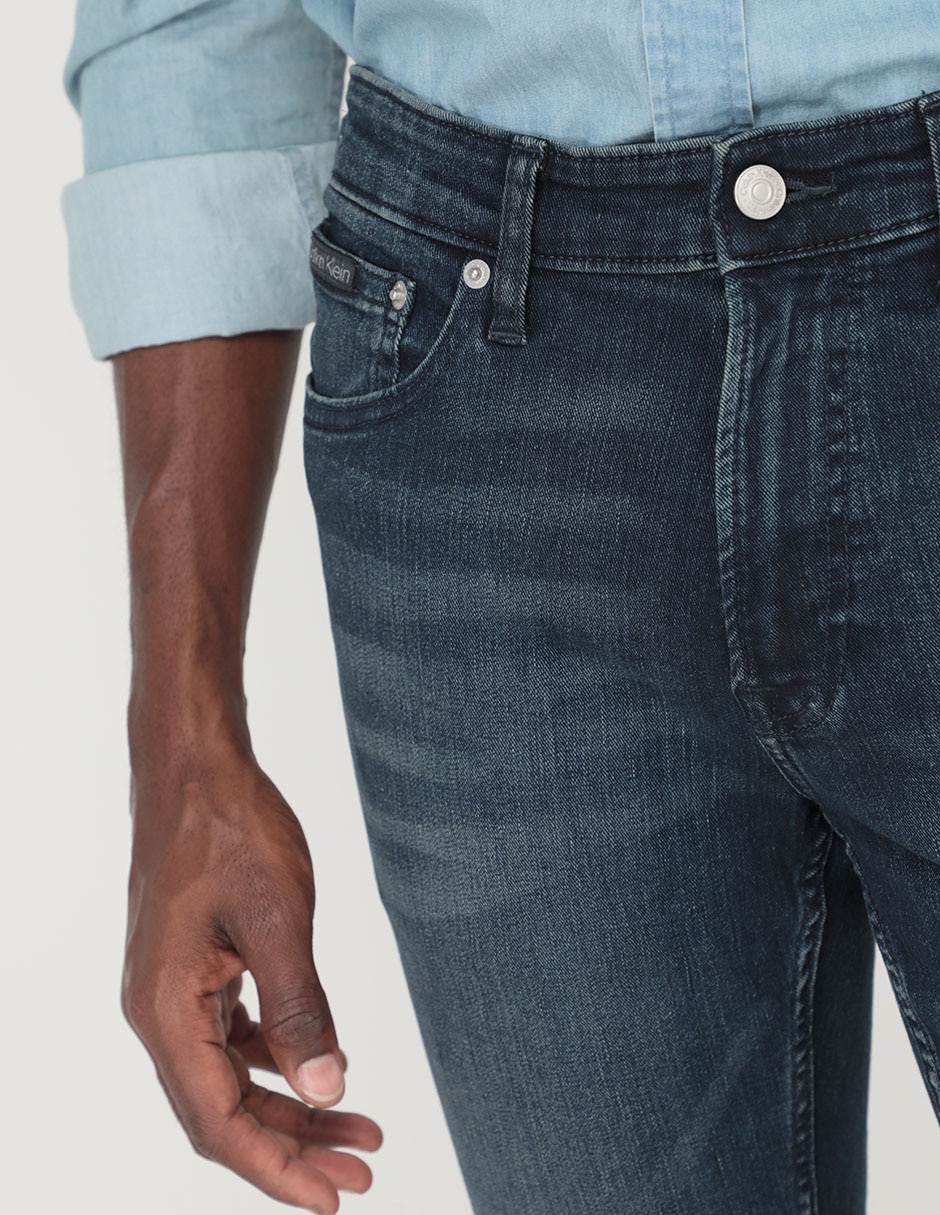 Jeans skinny deslavado para hombre 4