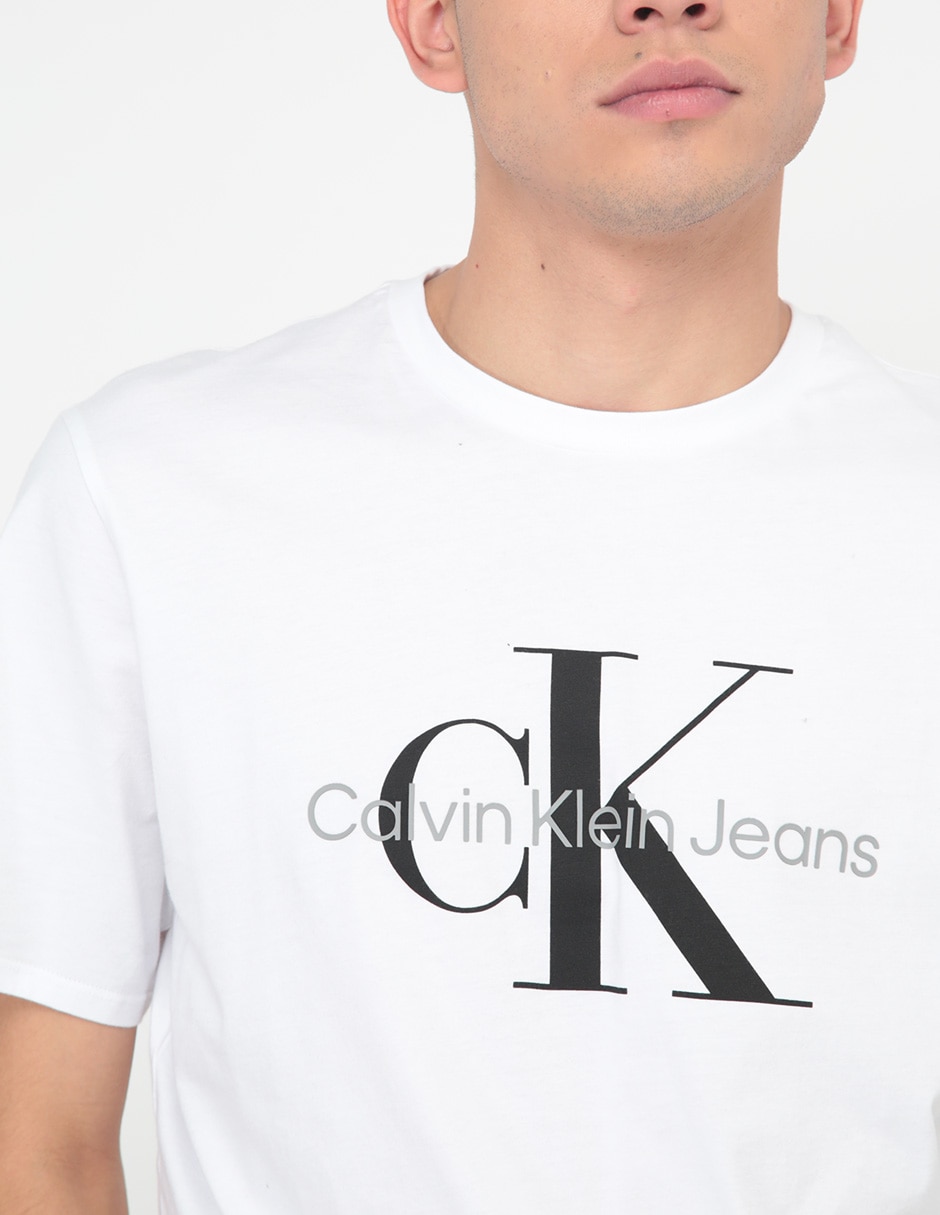 Playera cuello redondo para hombre 4