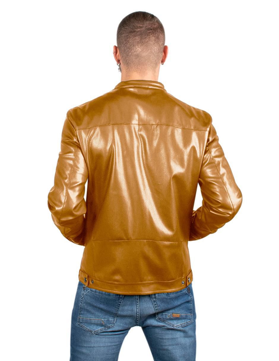 Chamarra con bolsillos para hombre 4