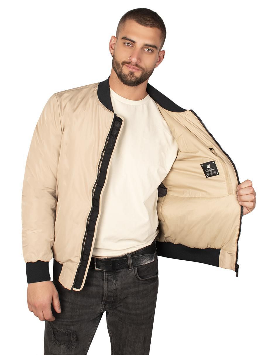 Chamarra con bolsillos para hombre 2
