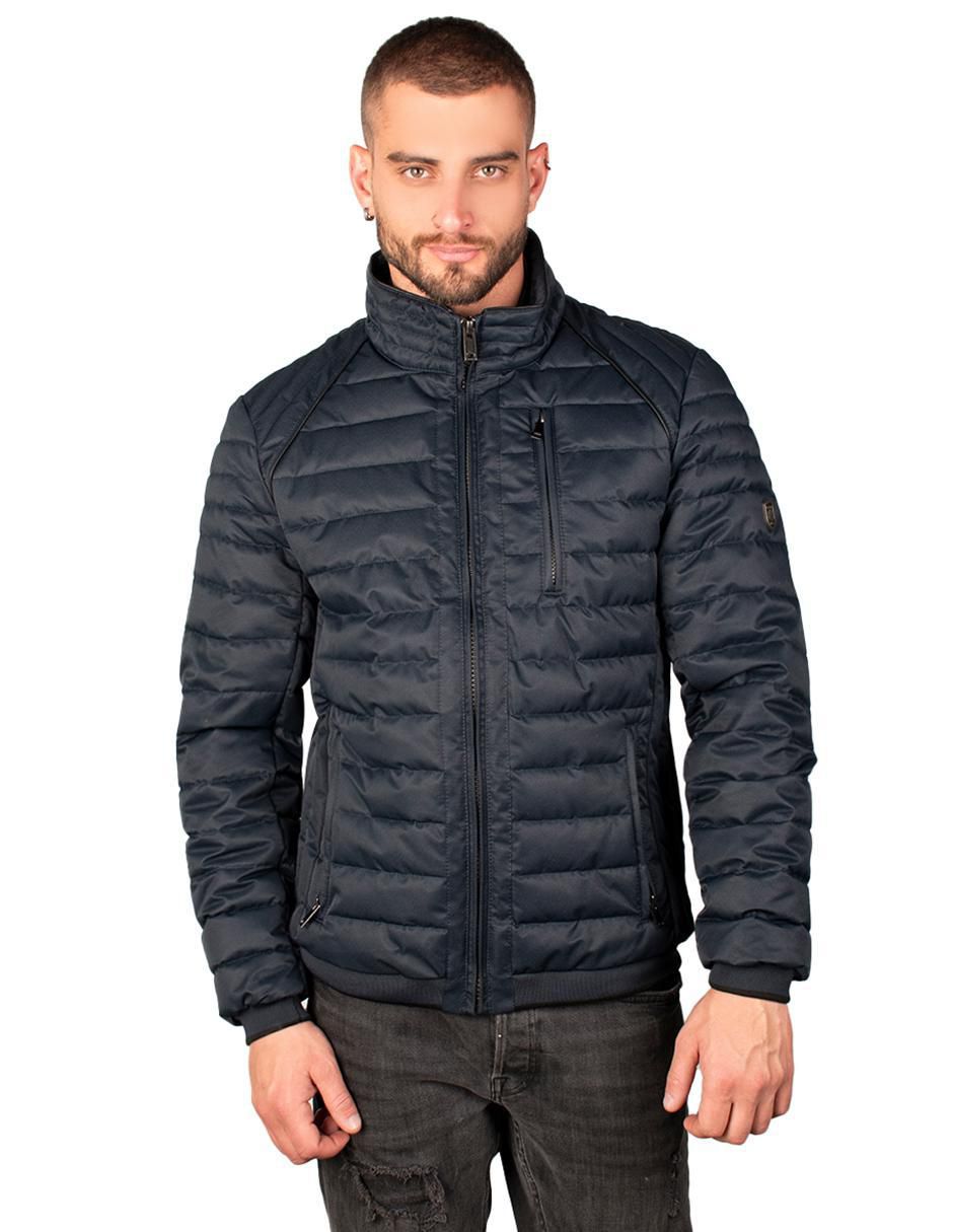 Chamarra con bolsillos para hombre