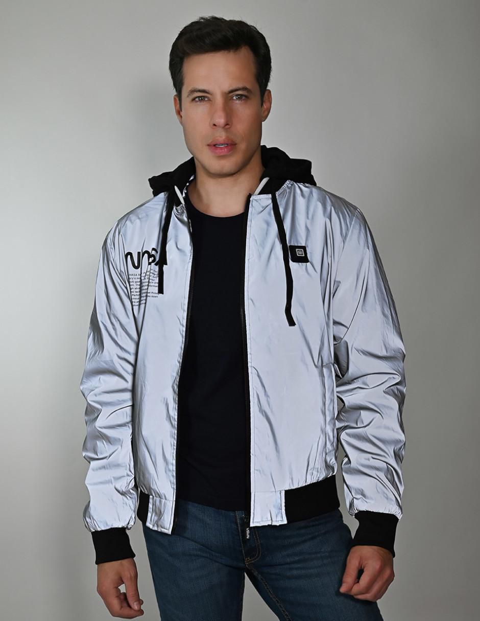 Chamarra bomber con capucha para hombre 4