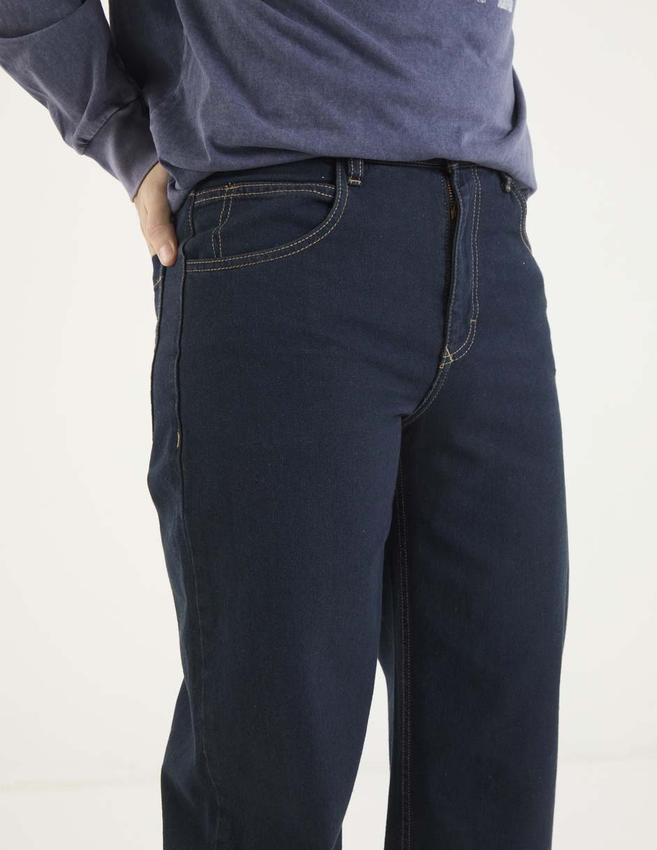 Jeans relaxed lavado obscuro para hombre 4