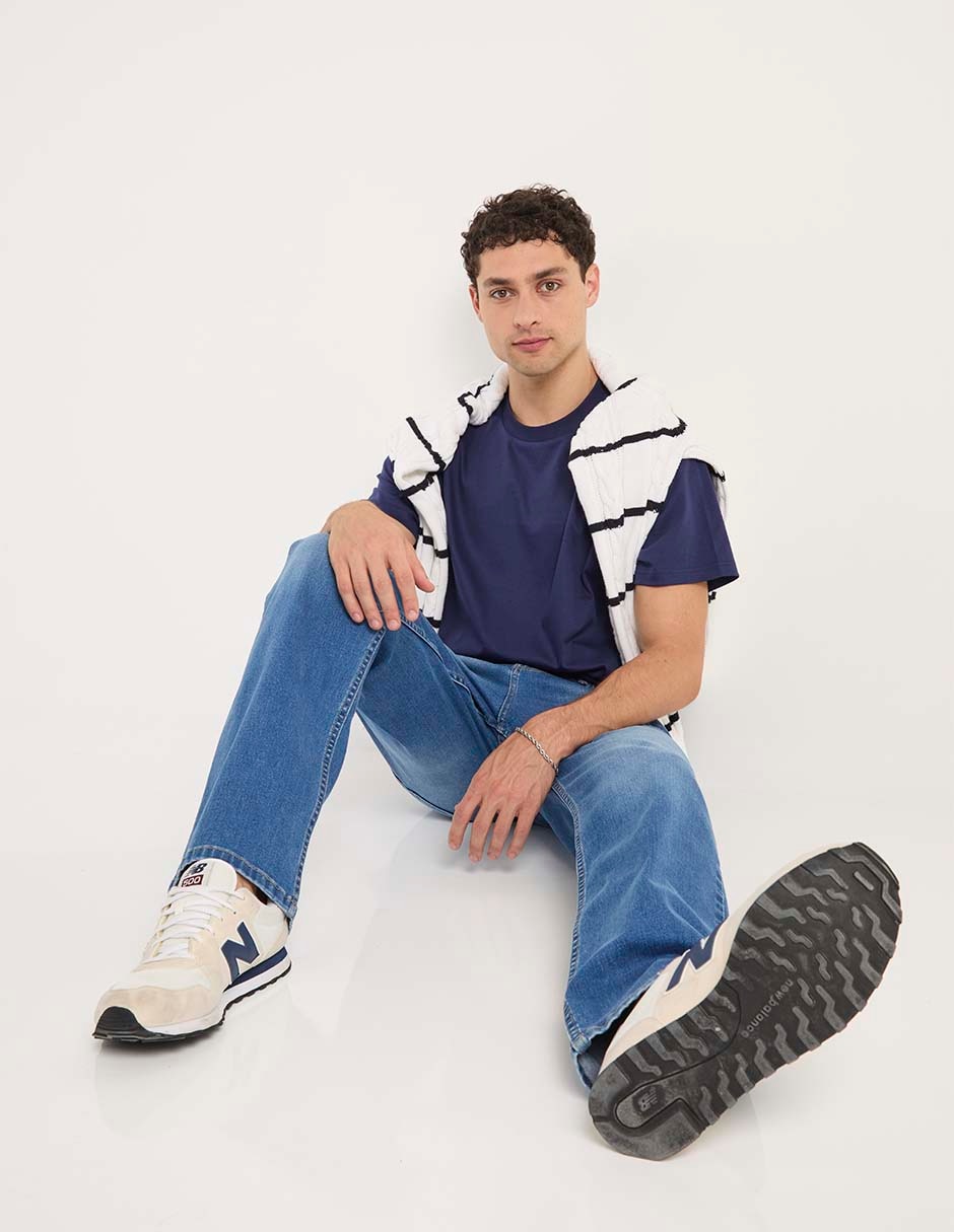 Jeans straight lavado medio para hombre 3
