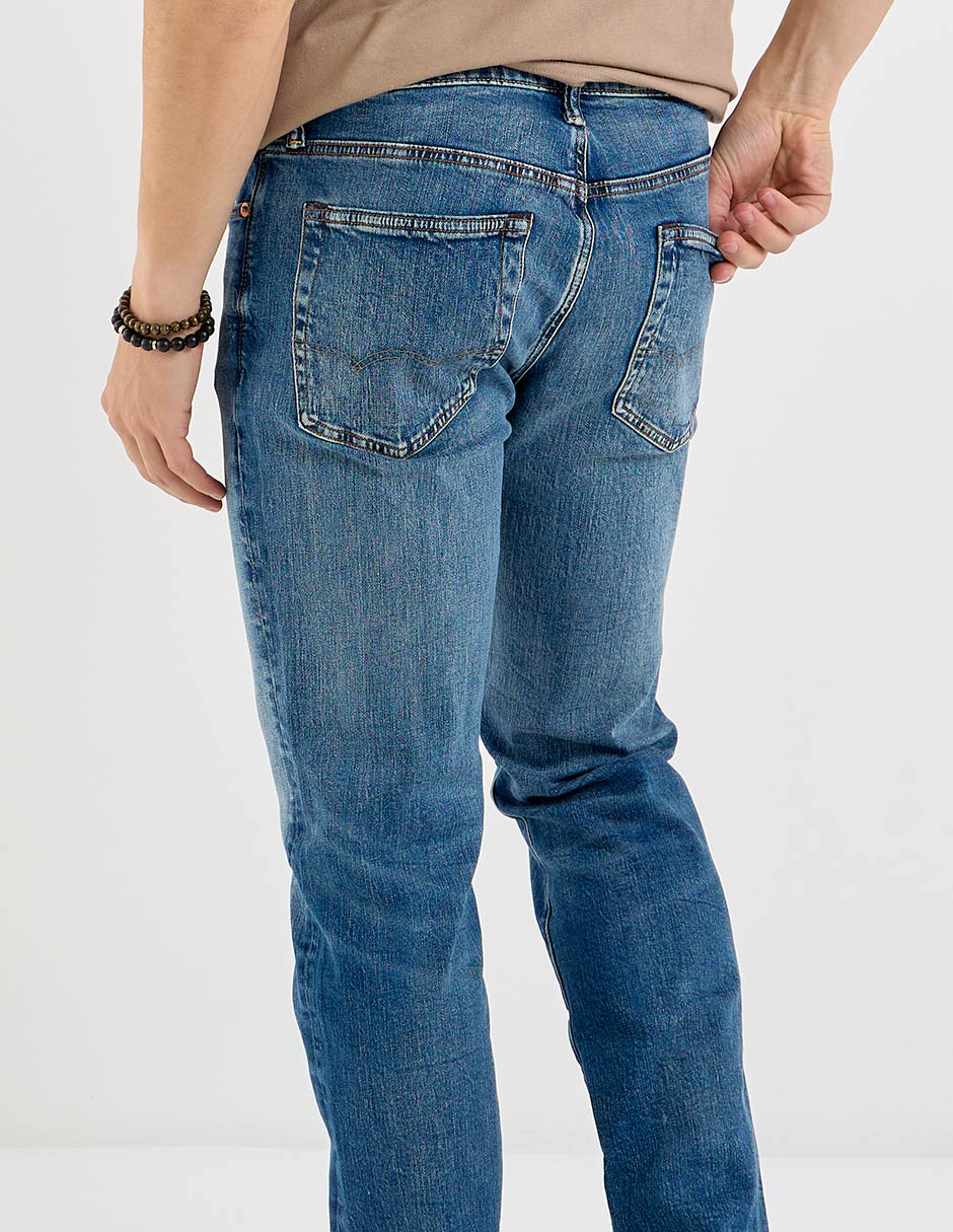 Jeans slim deslavado para hombre 5