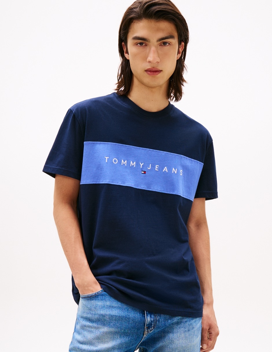 Playera Linear cuello redondo para hombre