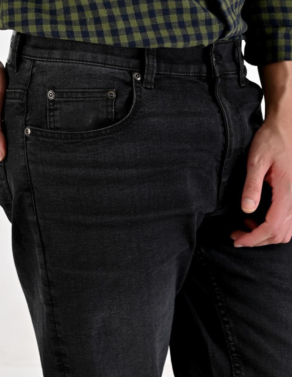 Jeans straight lavado whisker para hombre 4
