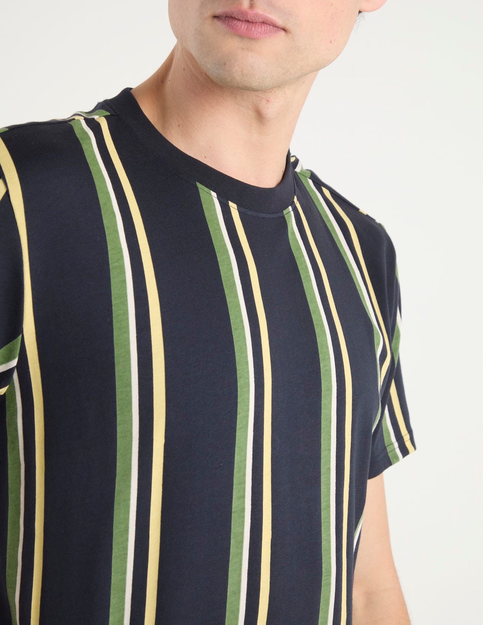 Playera cuello redondo para hombre 4