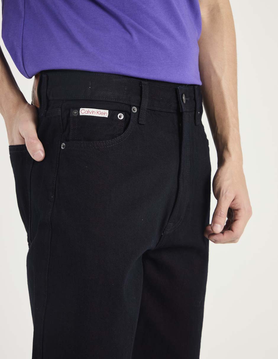 Jeans straight lavado obscuro para hombre 5