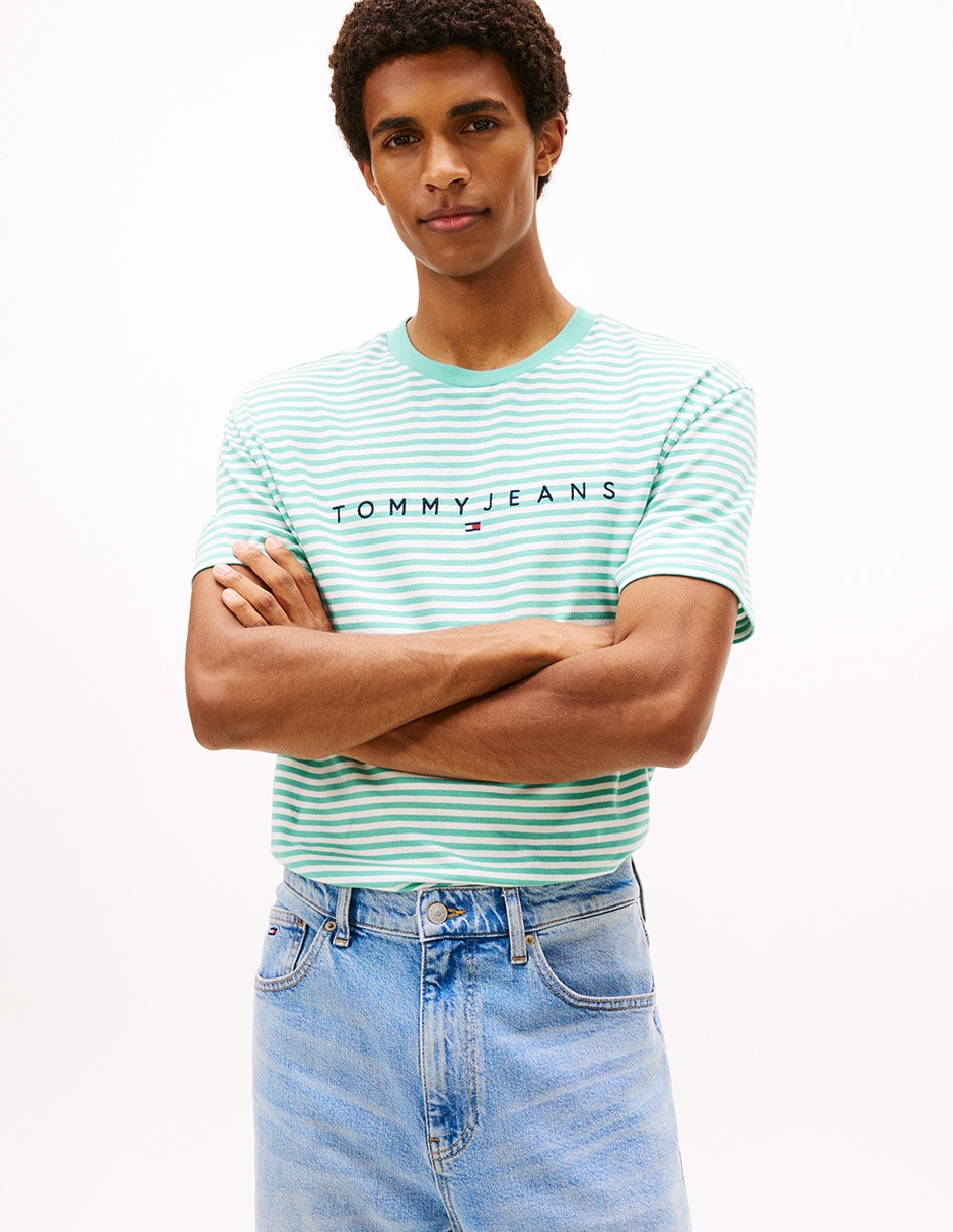 Playera Linear cuello redondo para hombre