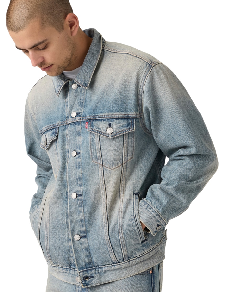 Chamarra denim con bolsillos para hombre 3
