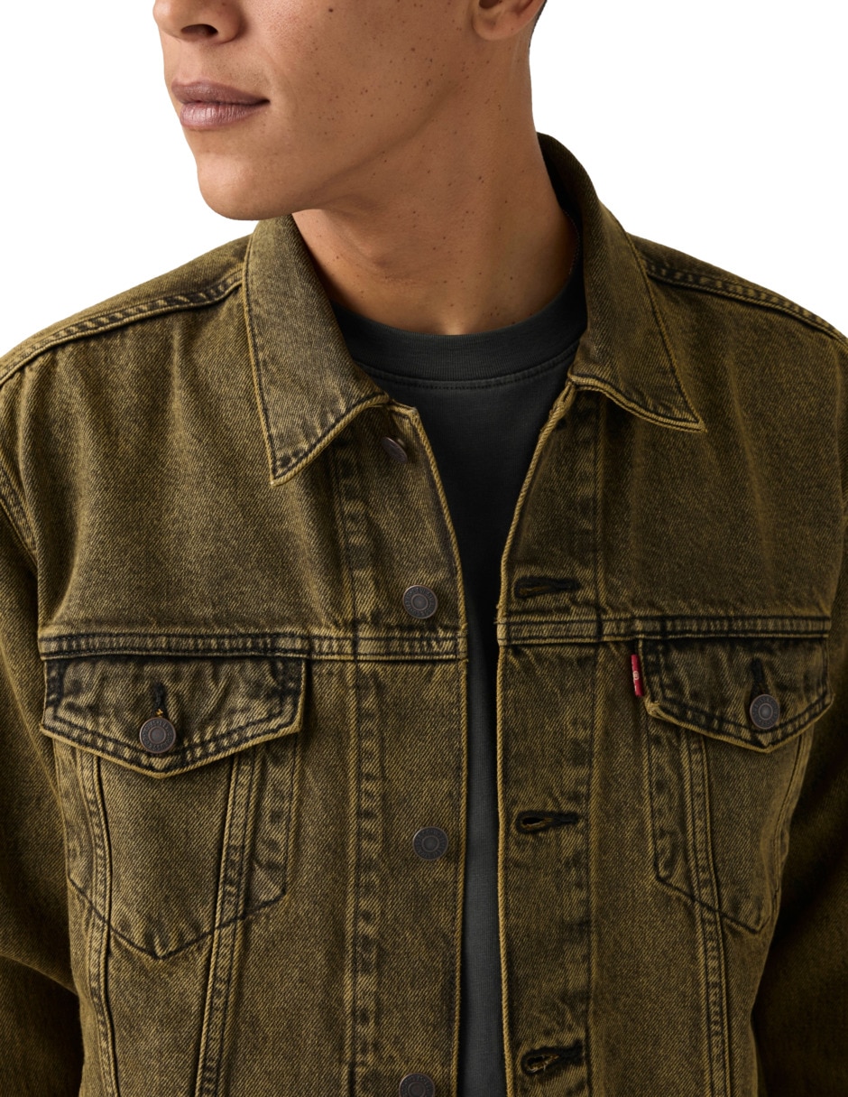 Chamarra denim con bolsillos para hombre 4
