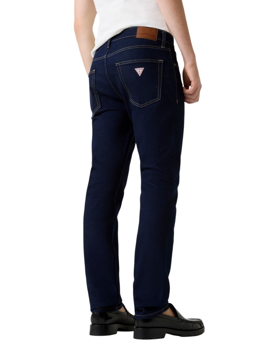 Jeans straight lavado obscuro para hombre 2