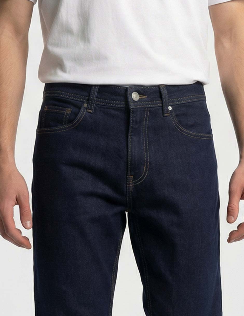 Jeans straight lavado obscuro para hombre 4