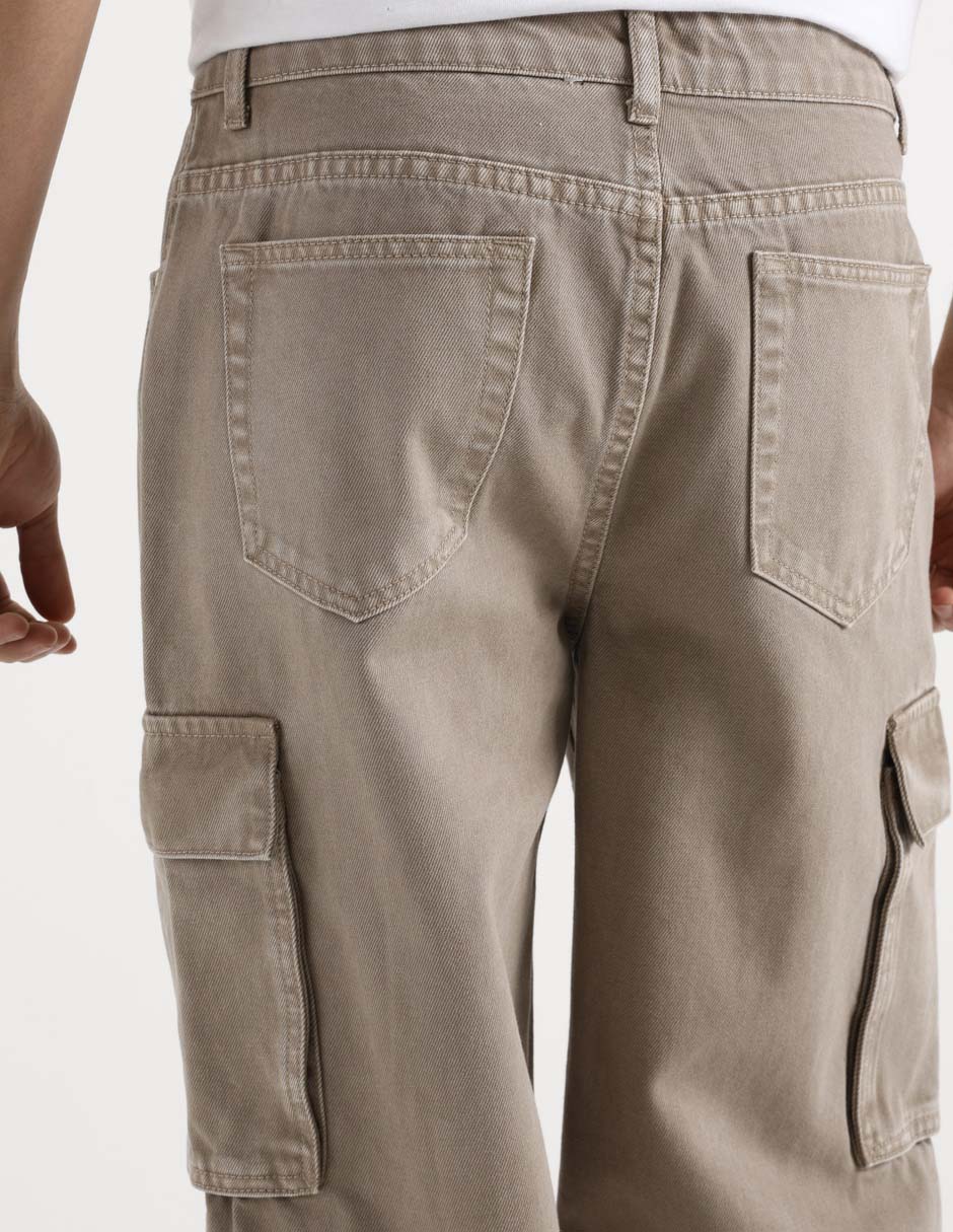 Jeans cargo relaxed para hombre 5