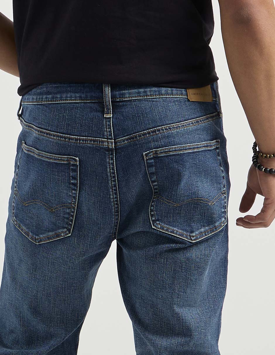 Jeans straight lavado medio para hombre 5