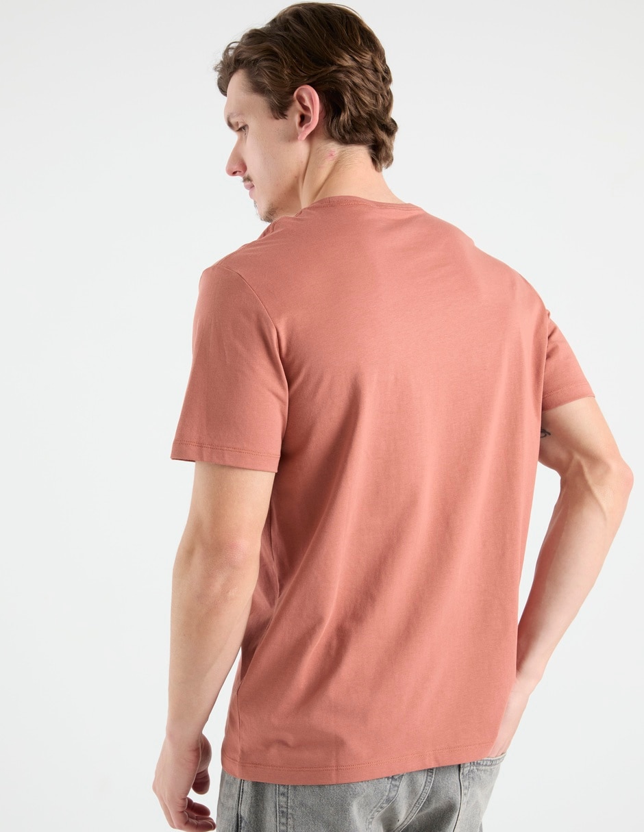 Playera cuello redondo para hombre 6