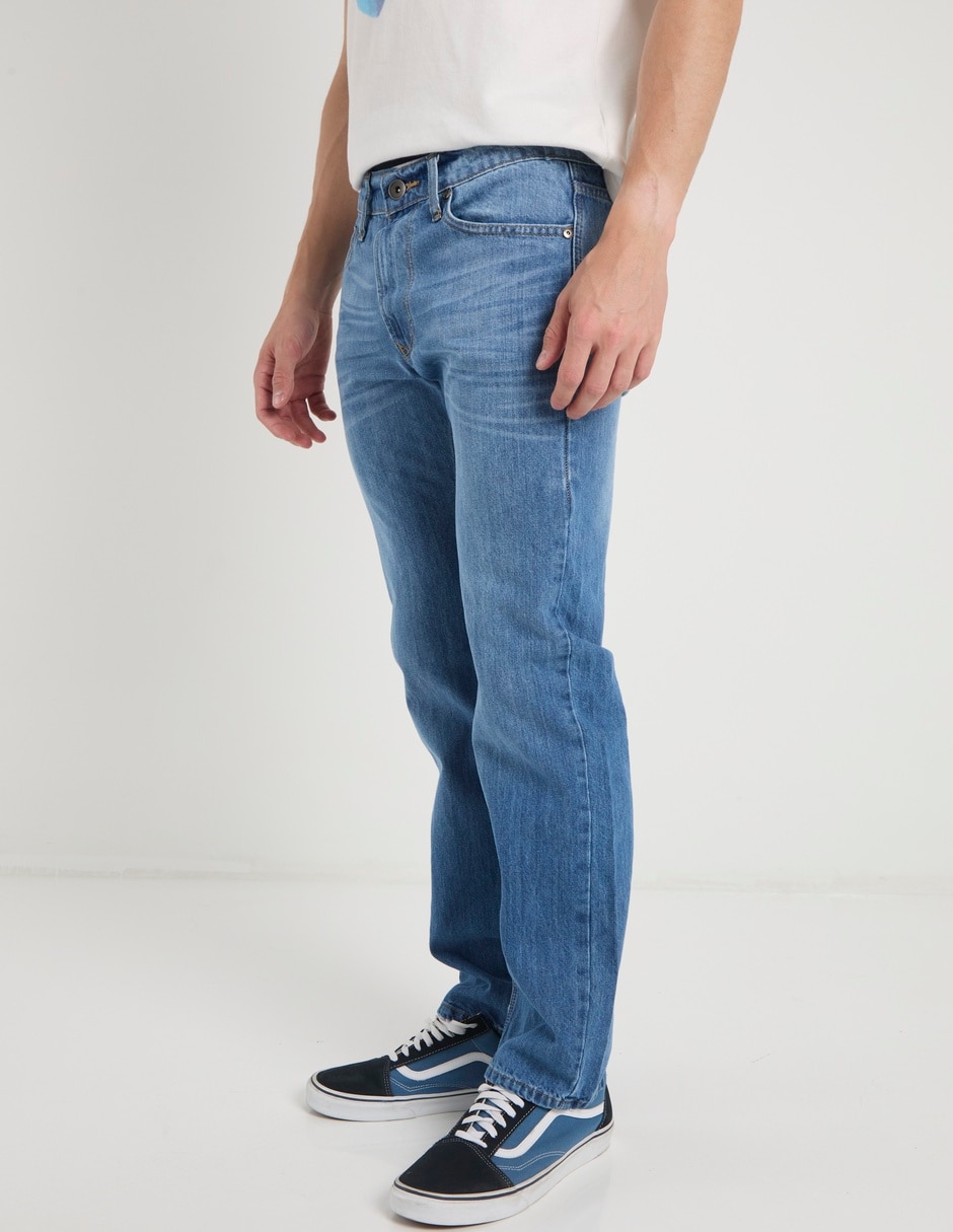 Jeans straight deslavado para hombre 5