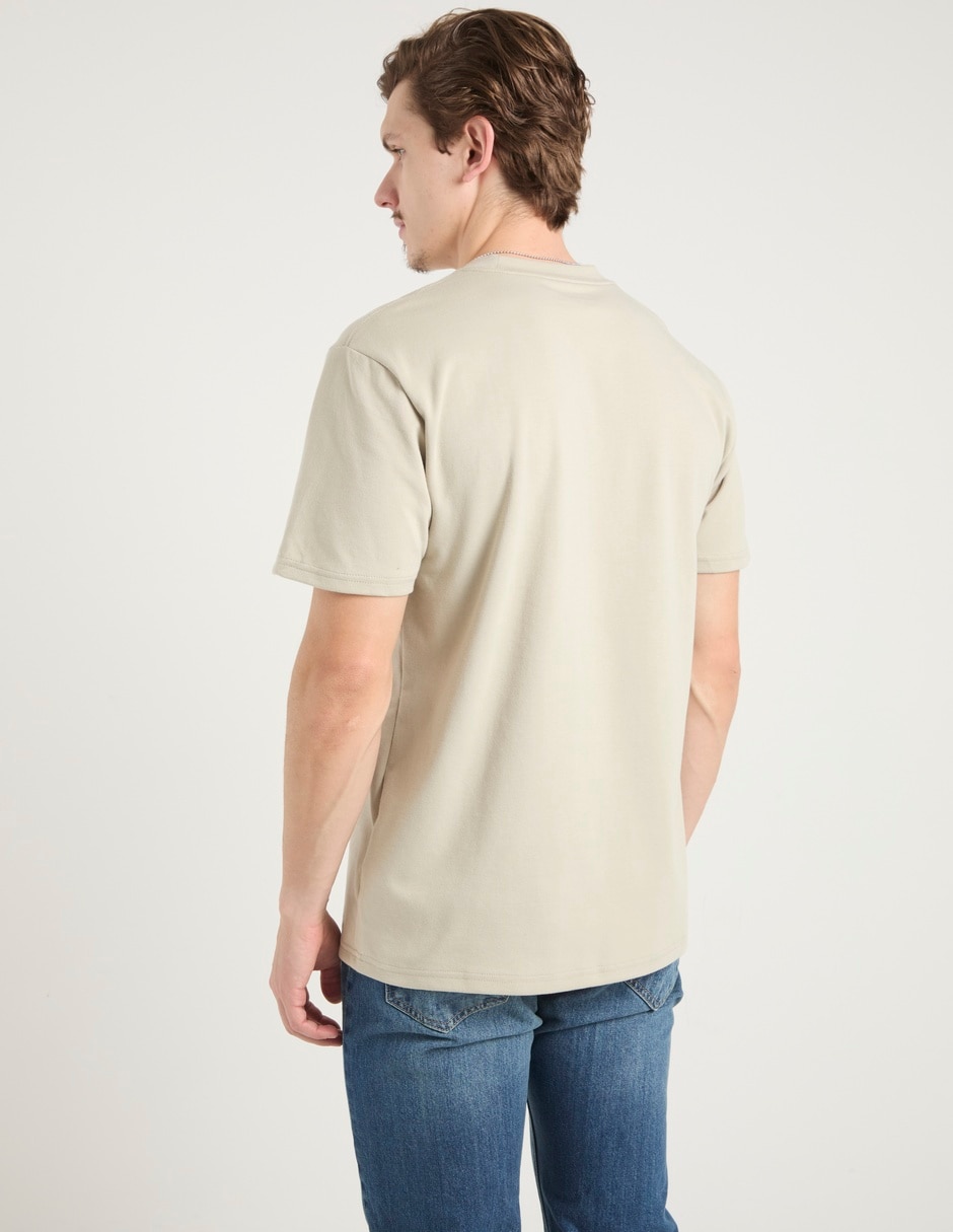 Set playera cuello redondo para hombre 2
