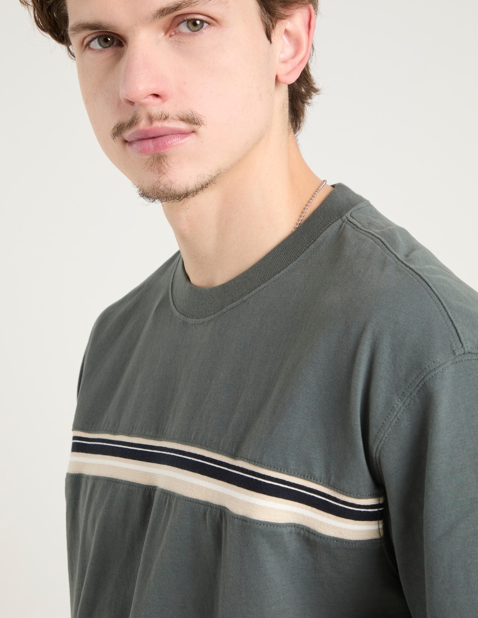 Playera cuello redondo para hombre 6
