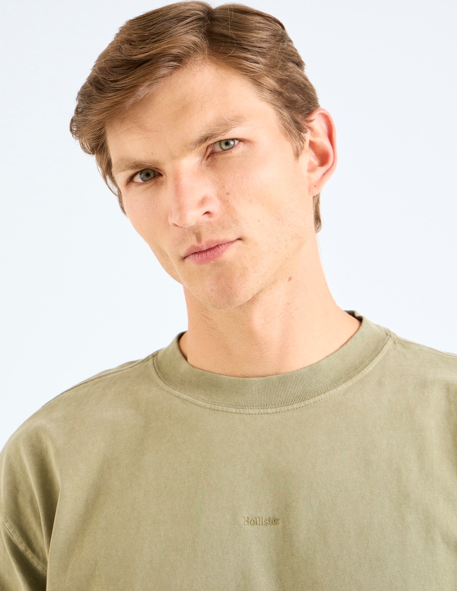 Playera cuello redondo para hombre 4