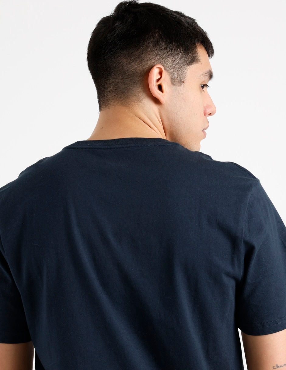 Playera cuello redondo para hombre 11
