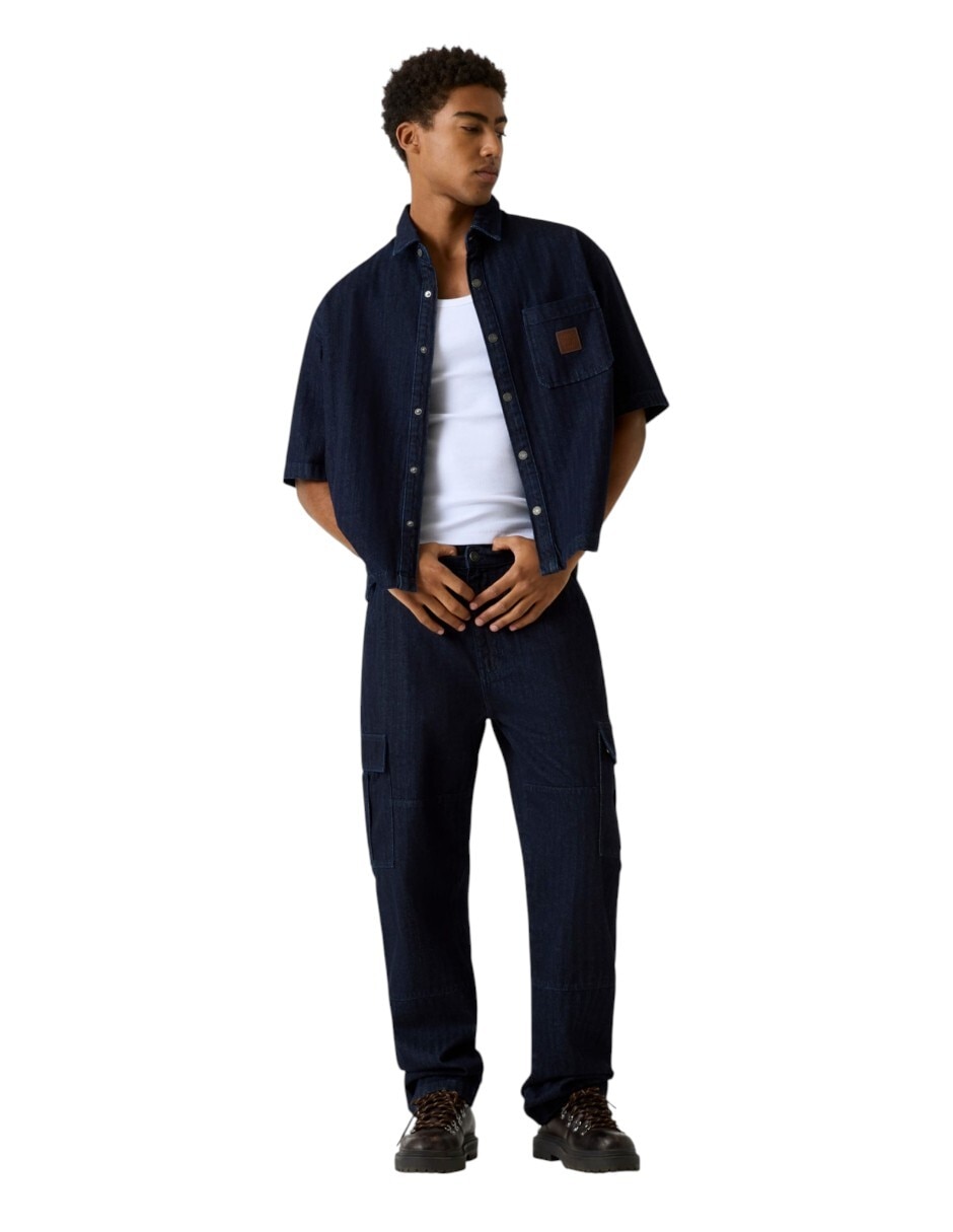 Jeans cargo Guess lavado obscuro para hombre 4